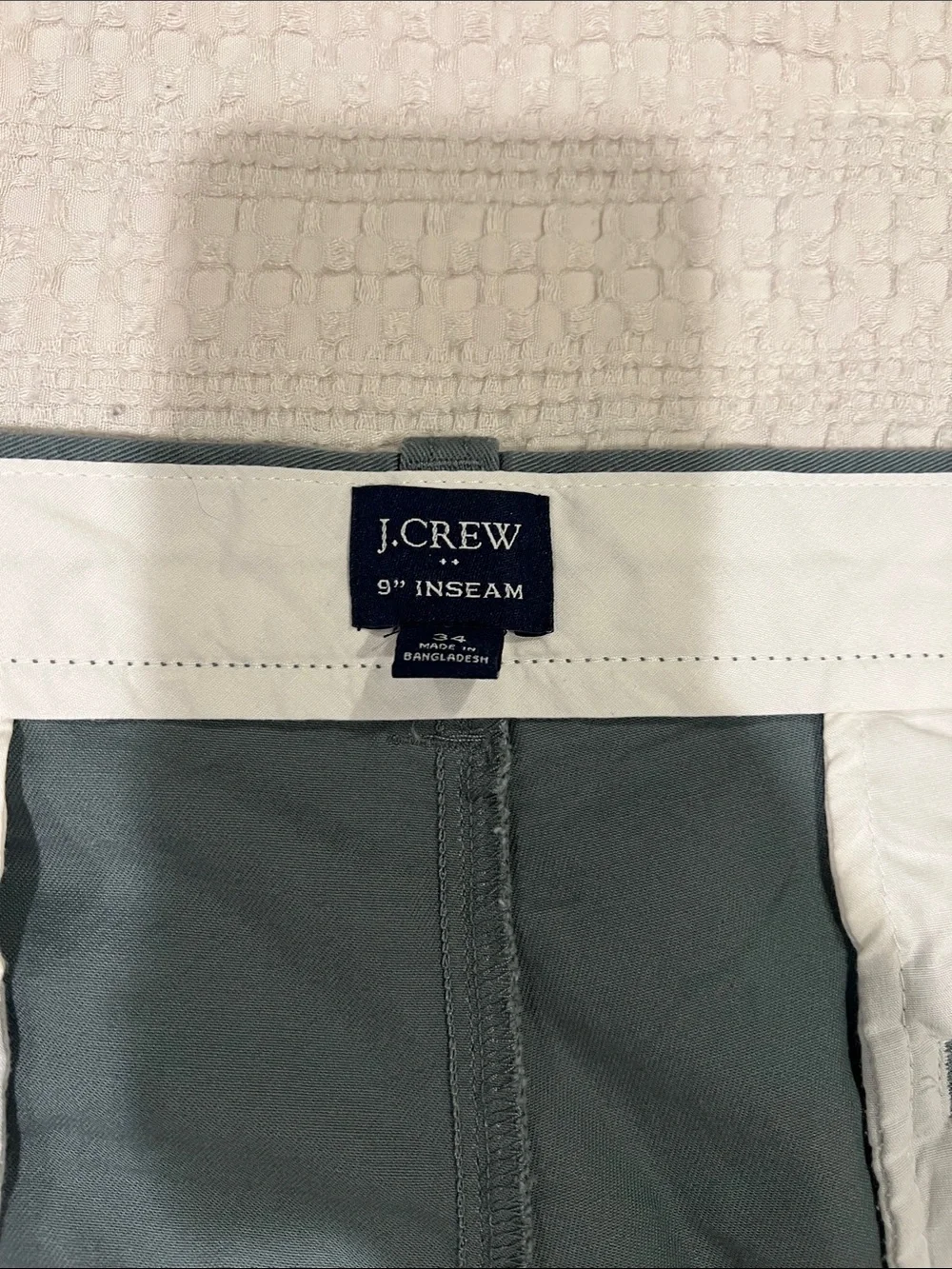 J. Crew Men’s Olive Green Flat Front Chino Shorts